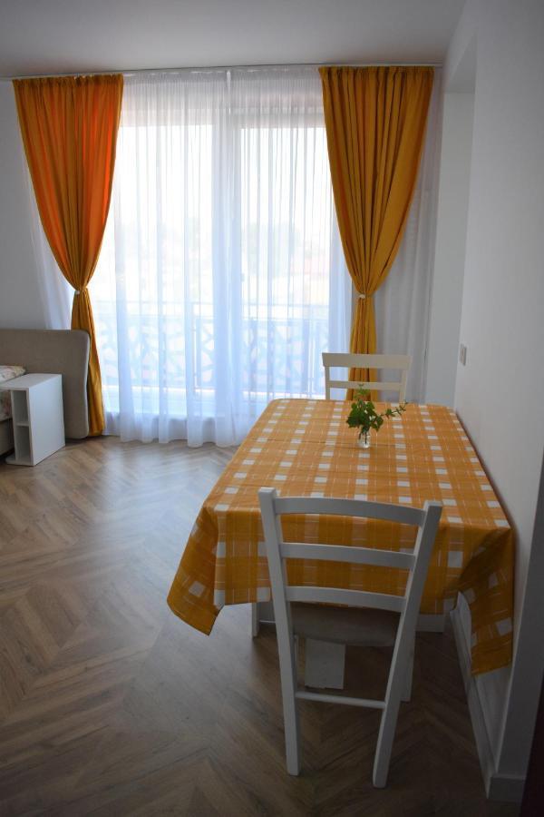 Domus Magistrae Apartment บูคาเรสต์ ภายนอก รูปภาพ