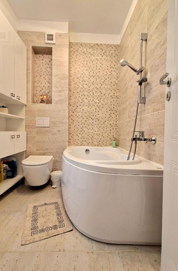 Domus Magistrae Apartment บูคาเรสต์ ภายนอก รูปภาพ